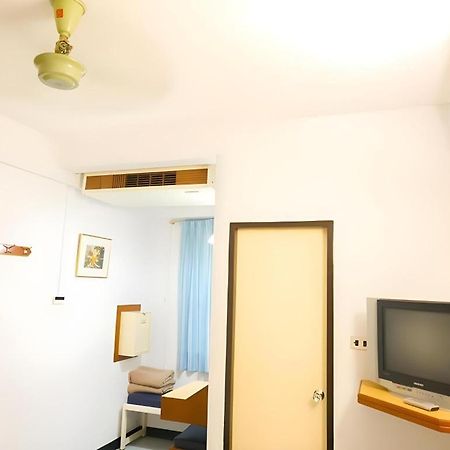 New Siam Guest House Bangkok Exterior foto
