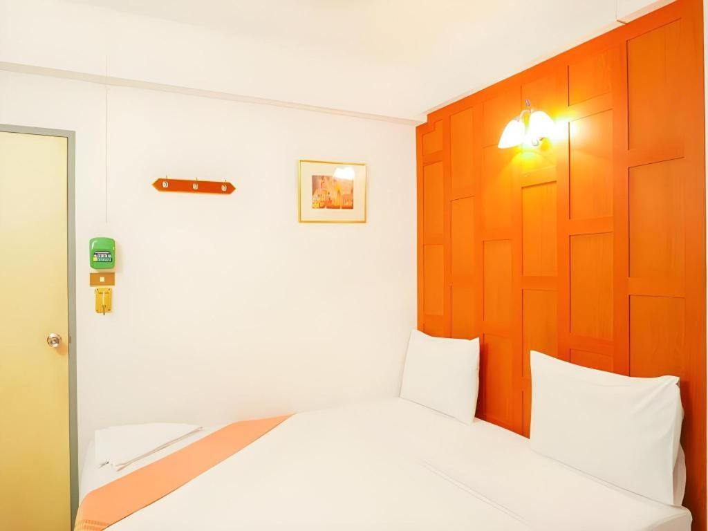 New Siam Guest House Bangkok Exterior foto